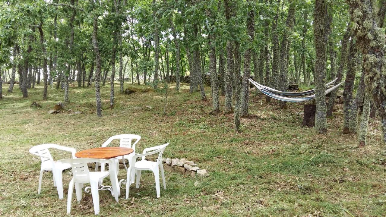 Отель Las Casitas De Las Arribes Альдеадавила-де-ла-Рибера Экстерьер фото